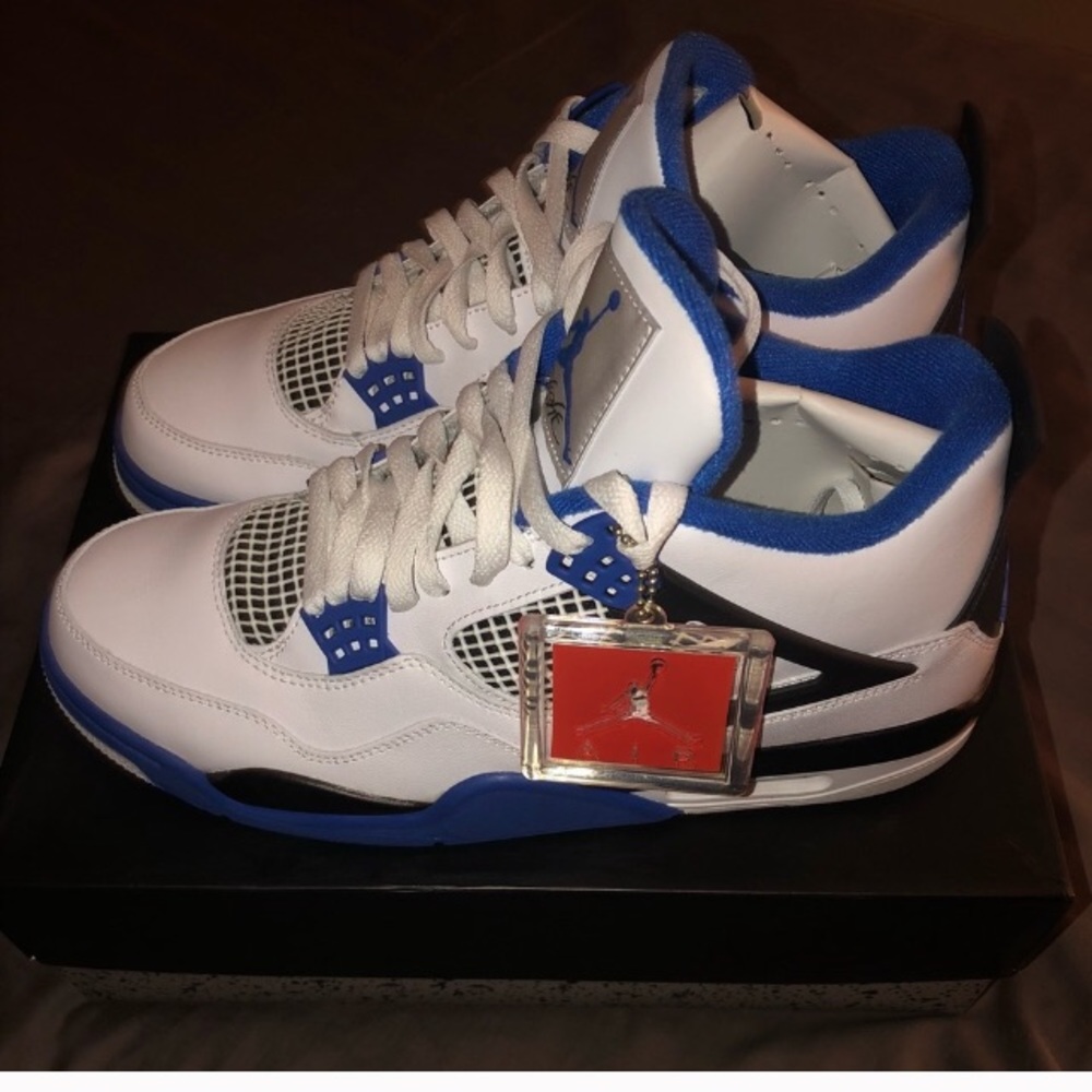 Jordan 4 Motorsport